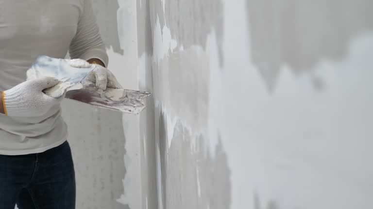 Best Water-Damaged Drywall Repair  in Lyndon, KY